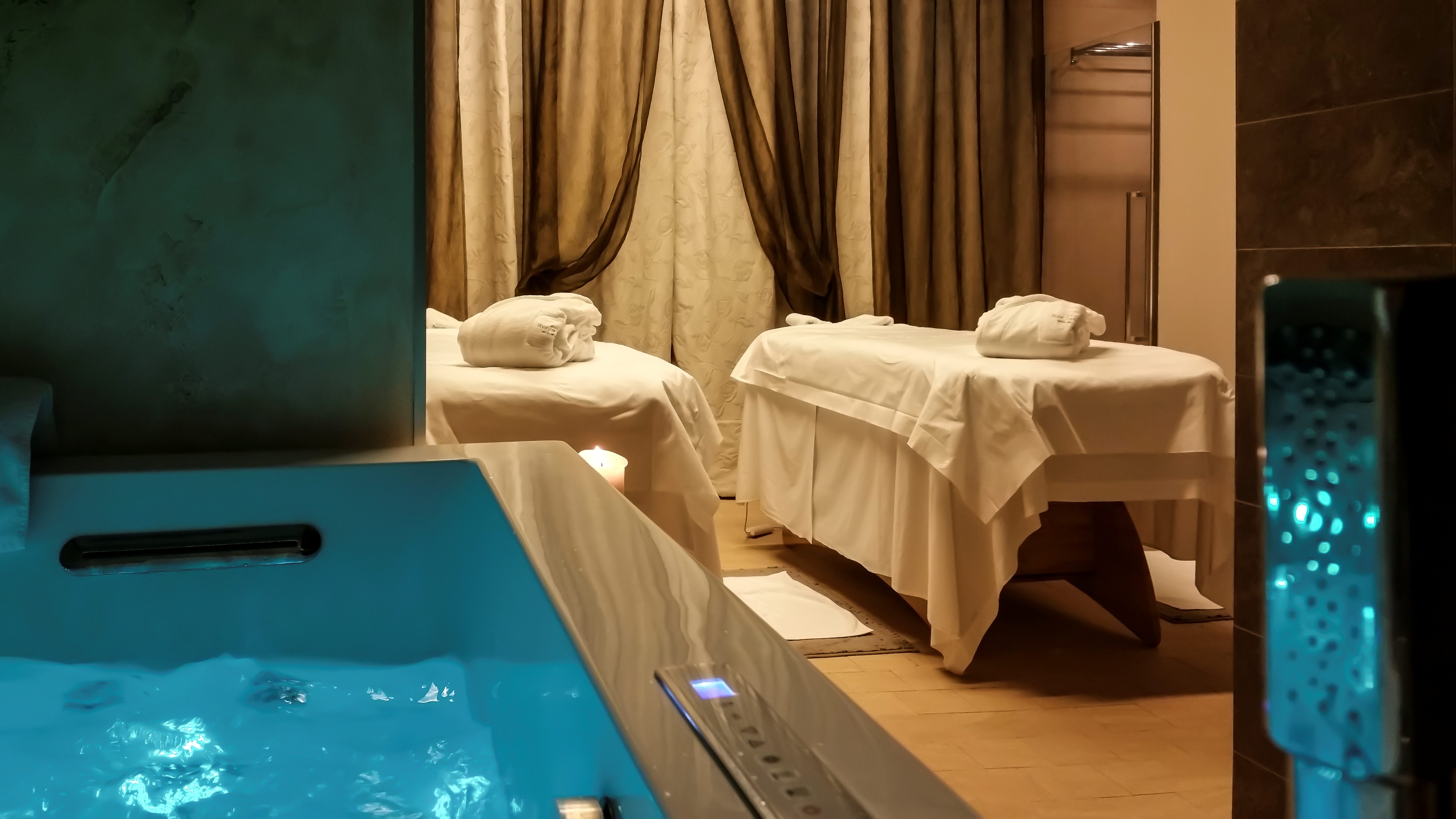 LUXURY & BEAUTY - 2 Nights 